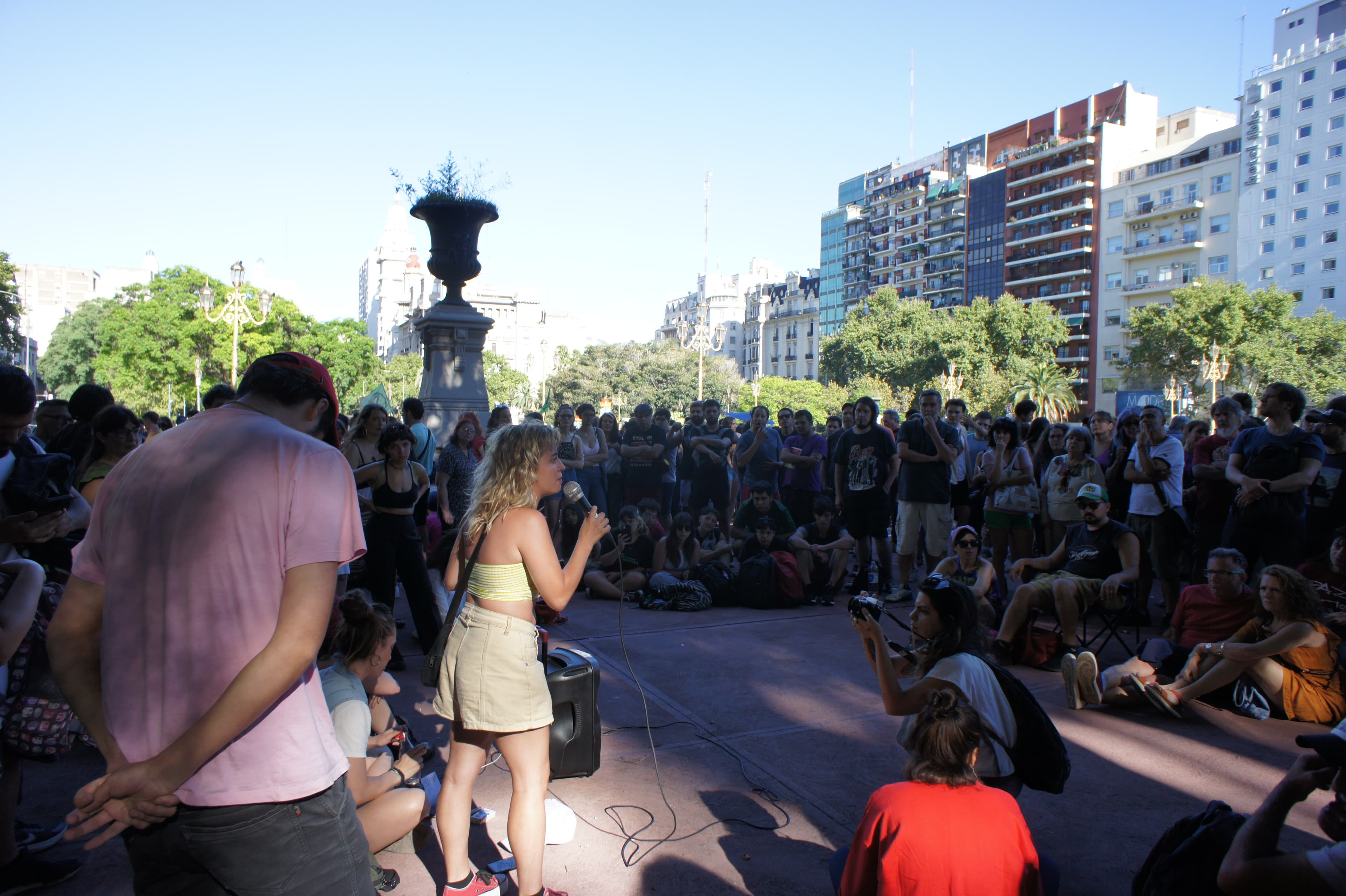 Preparing for the general strike in Argentina